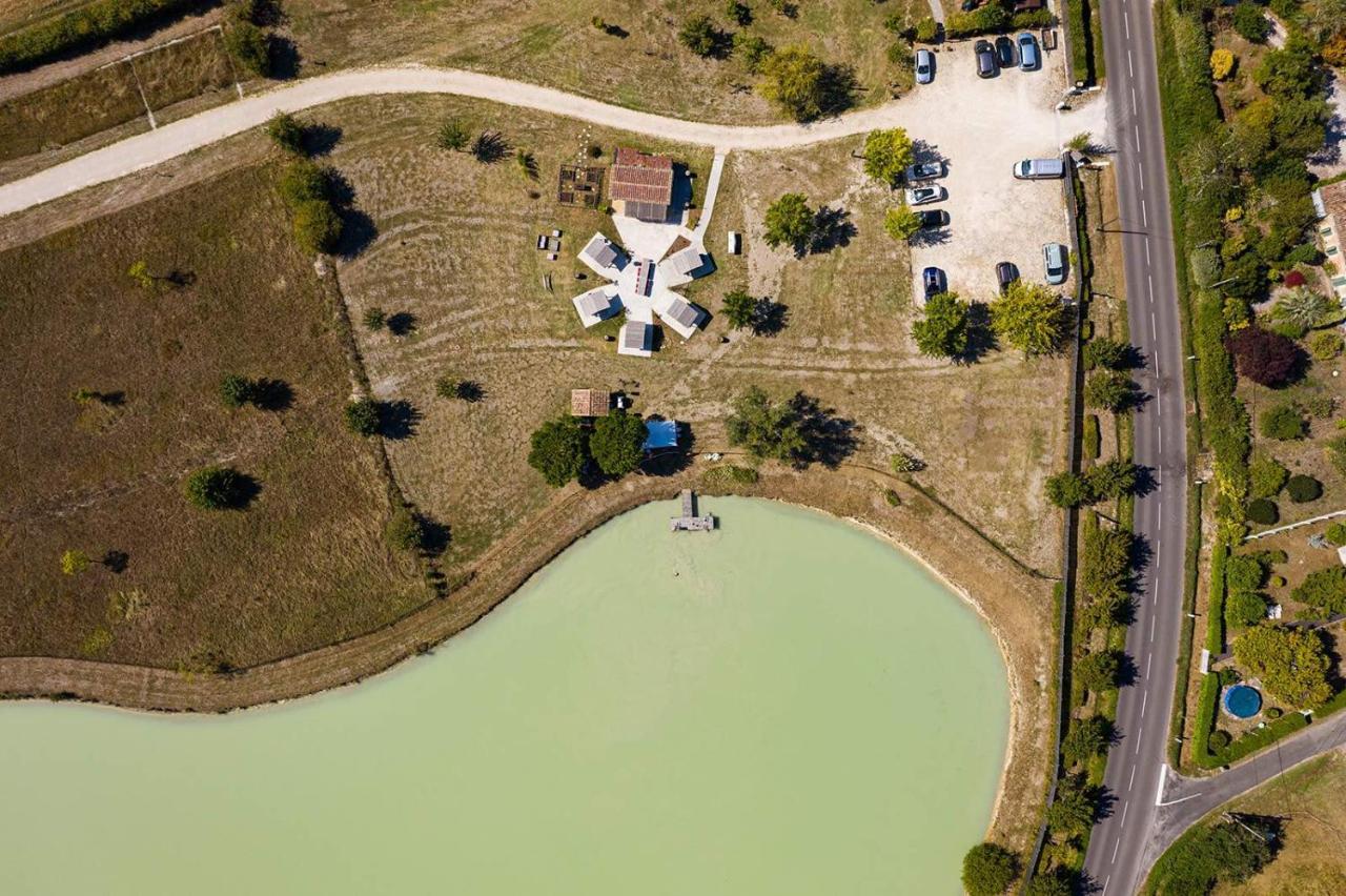 Shanti Lac Cabanes Gites Insolites Et Espace Bien-Etre Bordeaux Berson Exterior photo